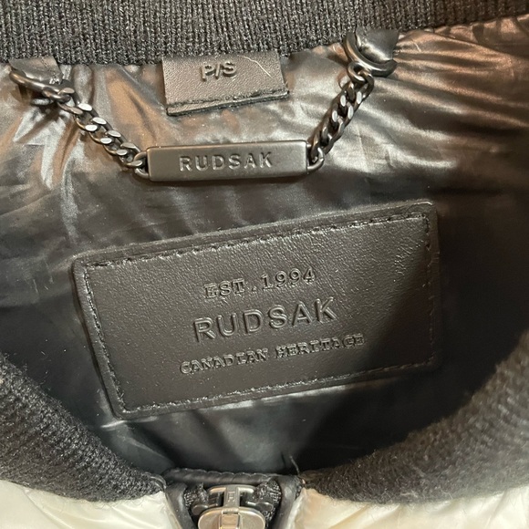 RUDSAK PUFFER COAT - Picture 5 of 8
